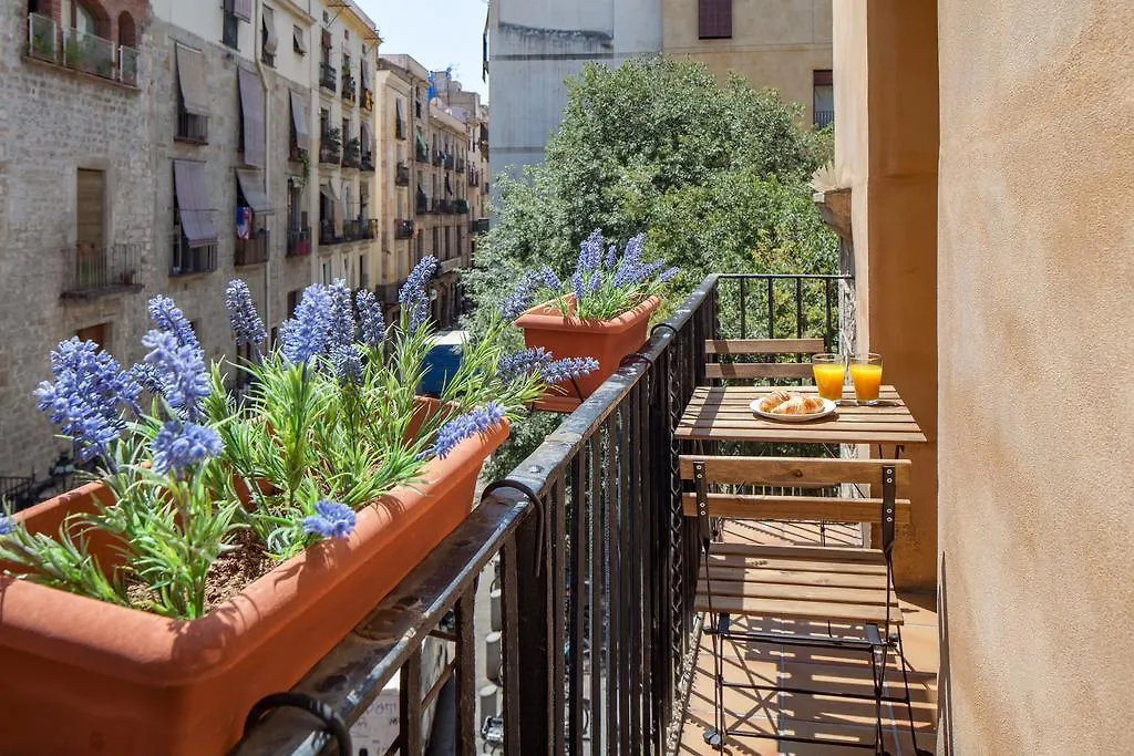 Habitat Apartments Carders Barcelona